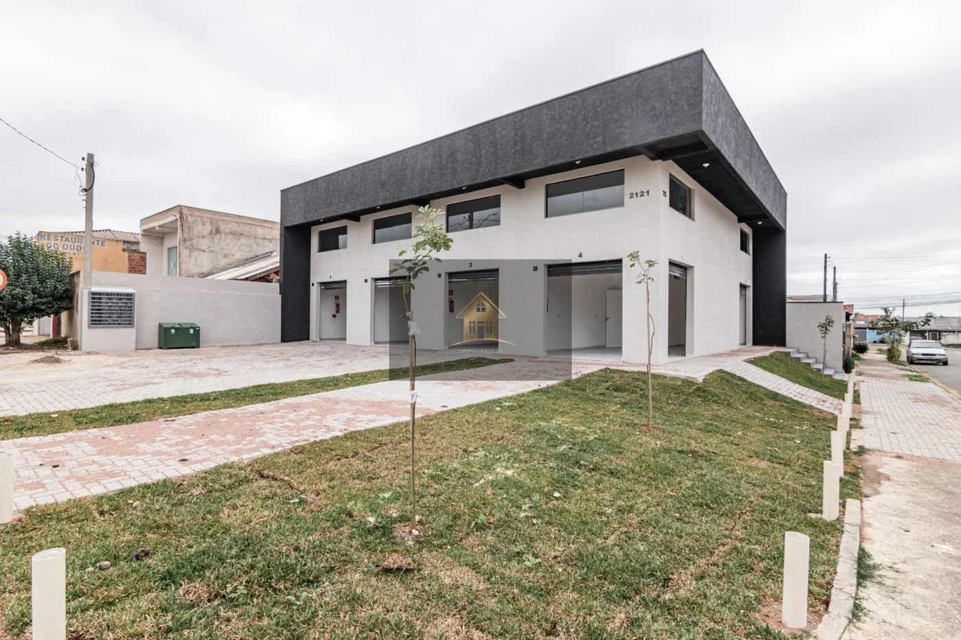 Sala Comercial para Locação, Fazenda Rio Grande / PR, Bairro Santa Terezinha, 1 banheiro, área total 32 m², área útil 24,05 m², por R$ 990,00!!!