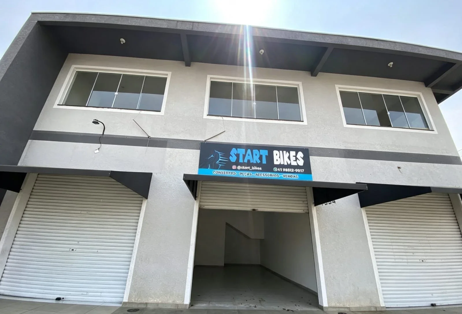Sala Comercial para Locação, Fazenda Rio Grande / PR, bairro Santa Terezinha, área total 30 m², área útil 30 m², por R$ 900,00!!!