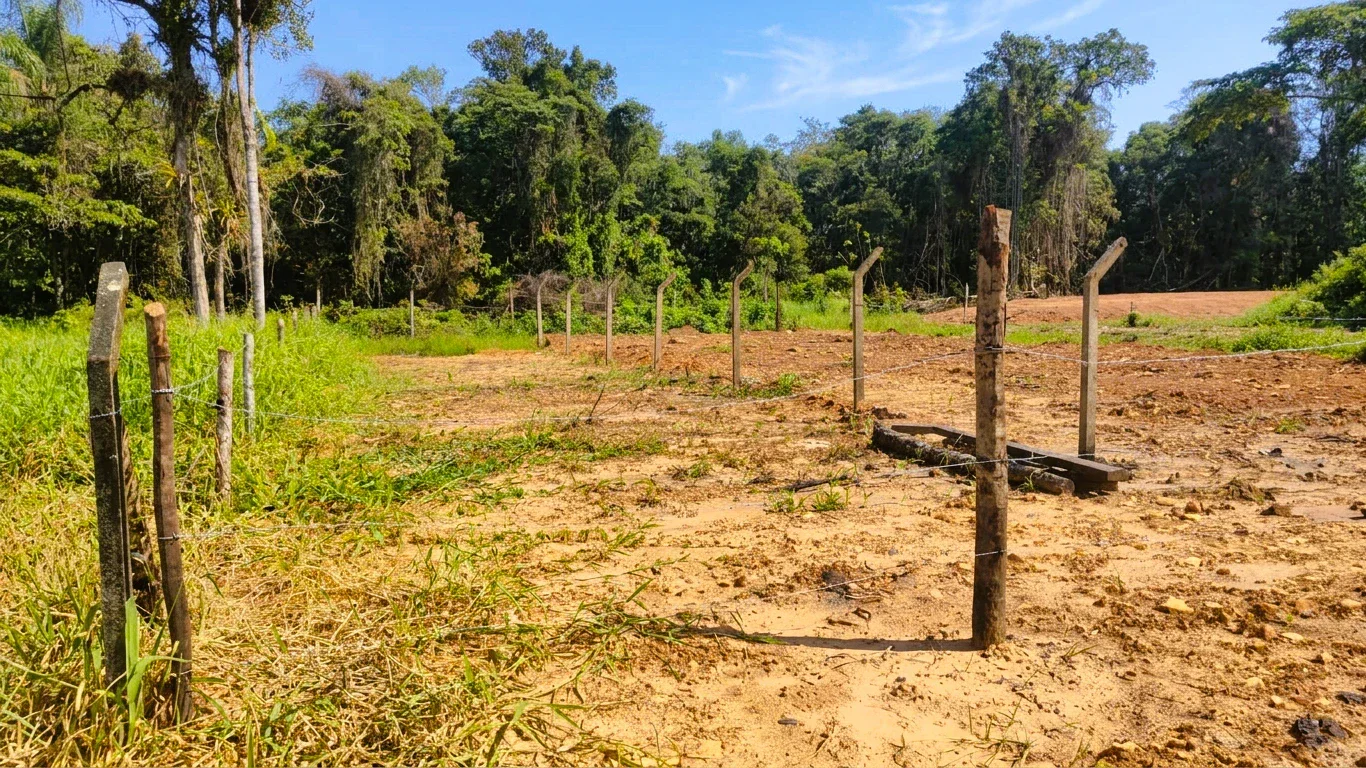 TERRENO A 800m DO MAR PRONTO PARA CONSTRUIR NO BALNEÁRIO CAMBIJU