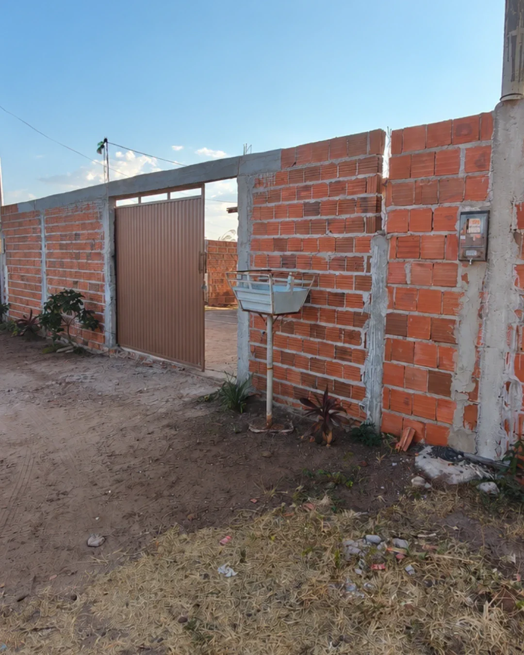Casa à venda com 3 quartos e 2 vagas em Pimenta de Cima, Pedro II