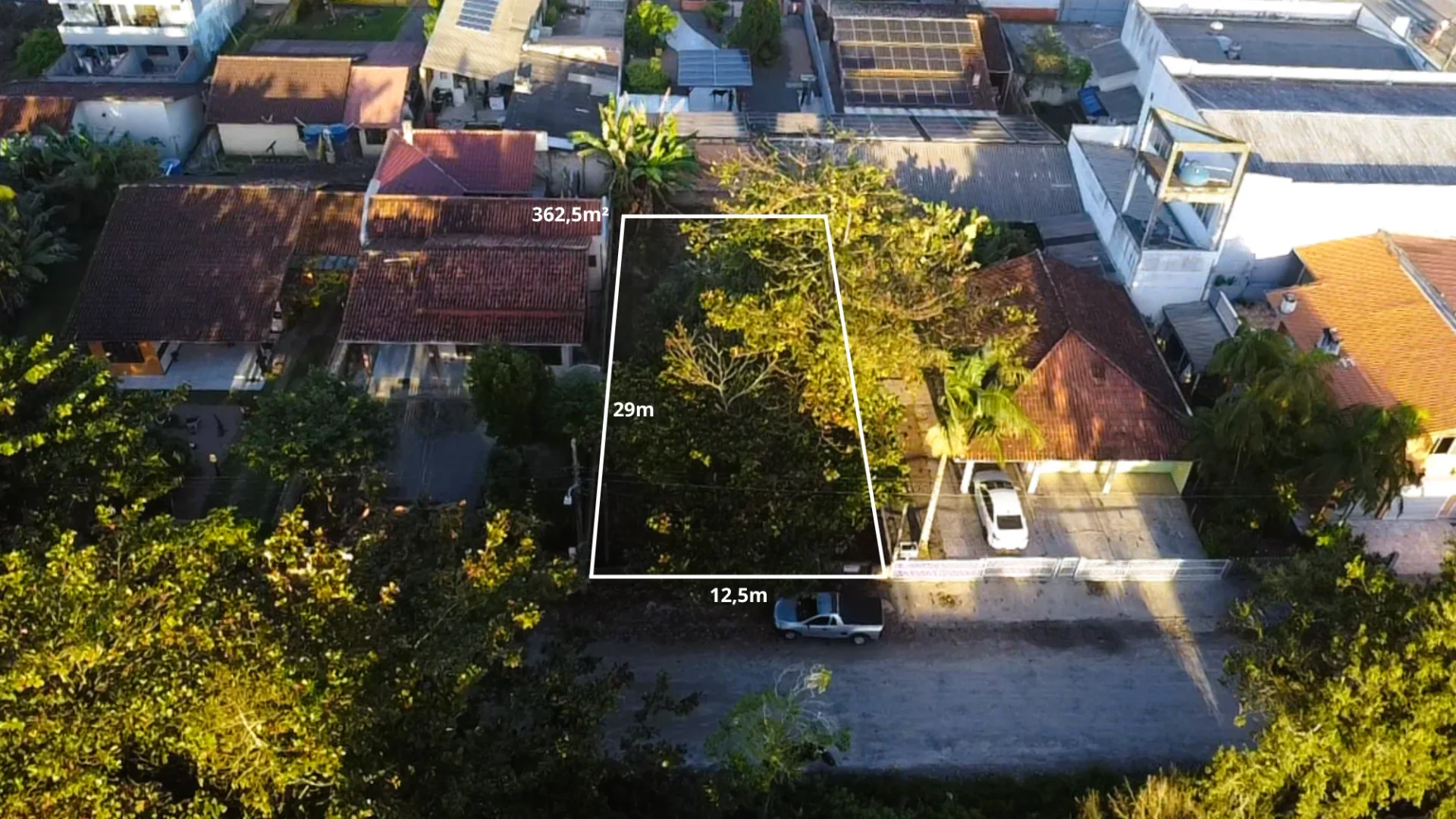 TERRENO MURADO, PRONTO PARA CONSTRUIR COM 362,5M² - ITAPEMA DO NORTE