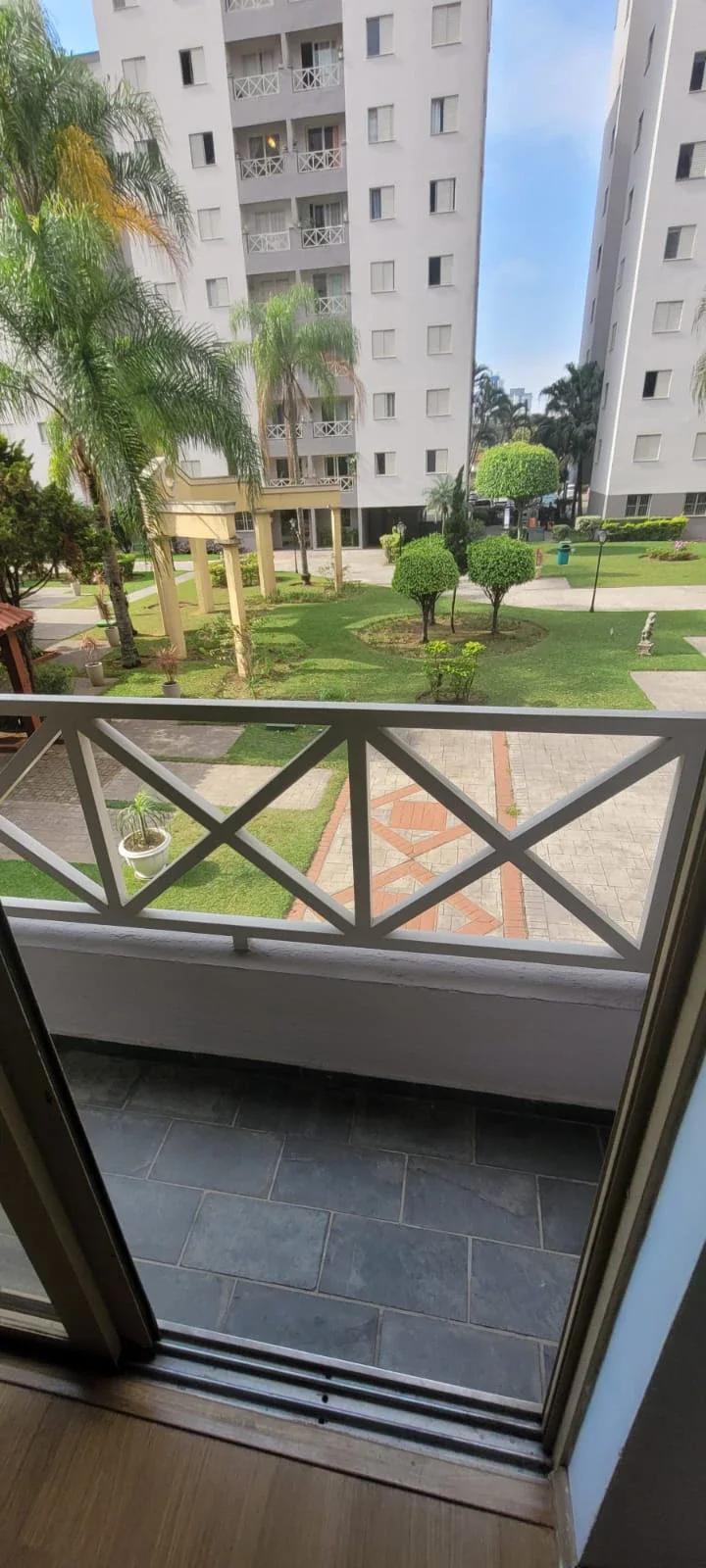 Apartamento à Venda no Tatuapé – 3 Dormitórios, Sacada e 1 Vaga por R$ 440 Mil
