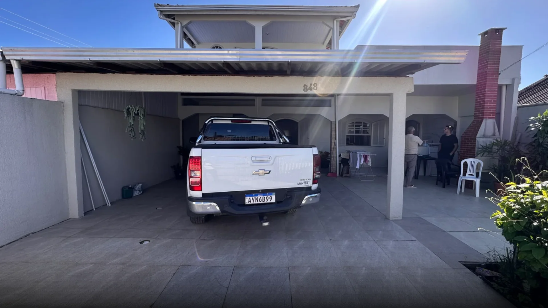SOBRADO NO CENTRO DE ITAPOÁ COM 2 QUARTOS SENDO 1 SUITE