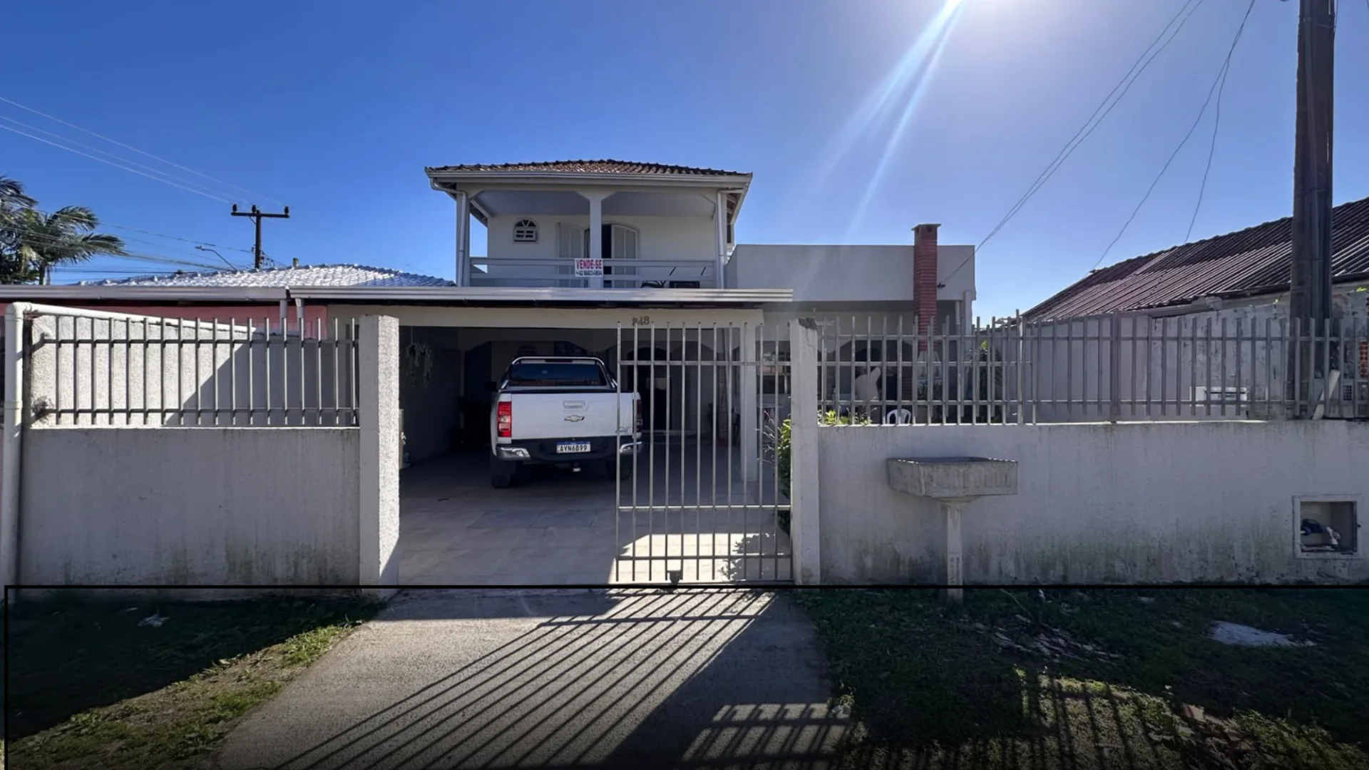 SOBRADO NO CENTRO DE ITAPOÁ COM 2 QUARTOS SENDO 1 SUITE
