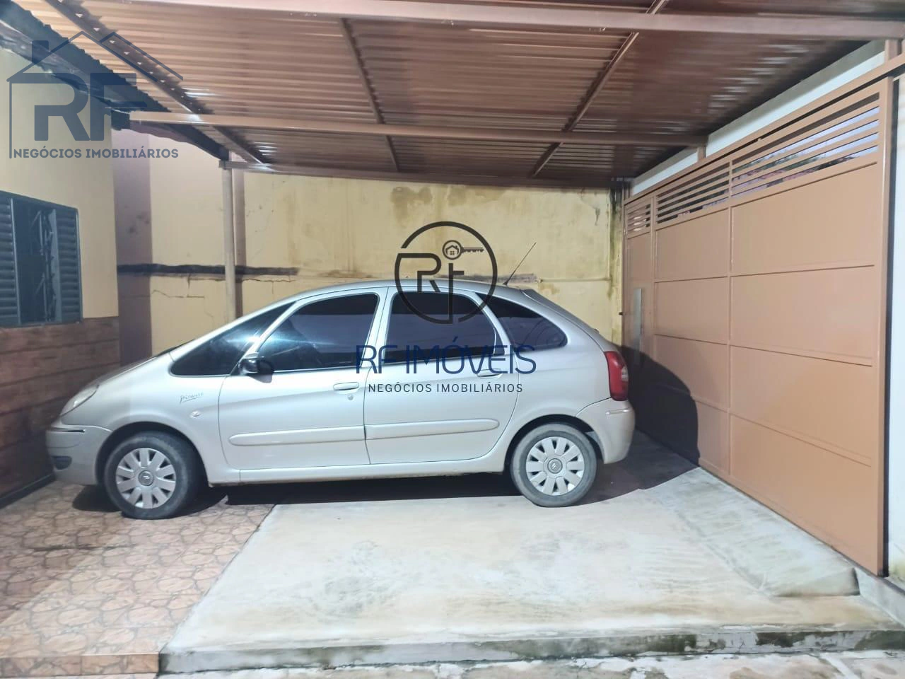Casa para Venda em Rio das Pedras, Jardim Alberto Zeppelini, 4 dormitórios, 2 banheiros, 2 vagas