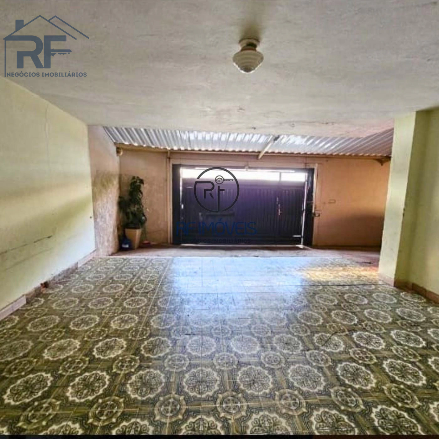 Casa Geminada para Venda em Piracicaba, Centro, 5 dormitórios, 1 suíte, 3 banheiros, 4 vagas