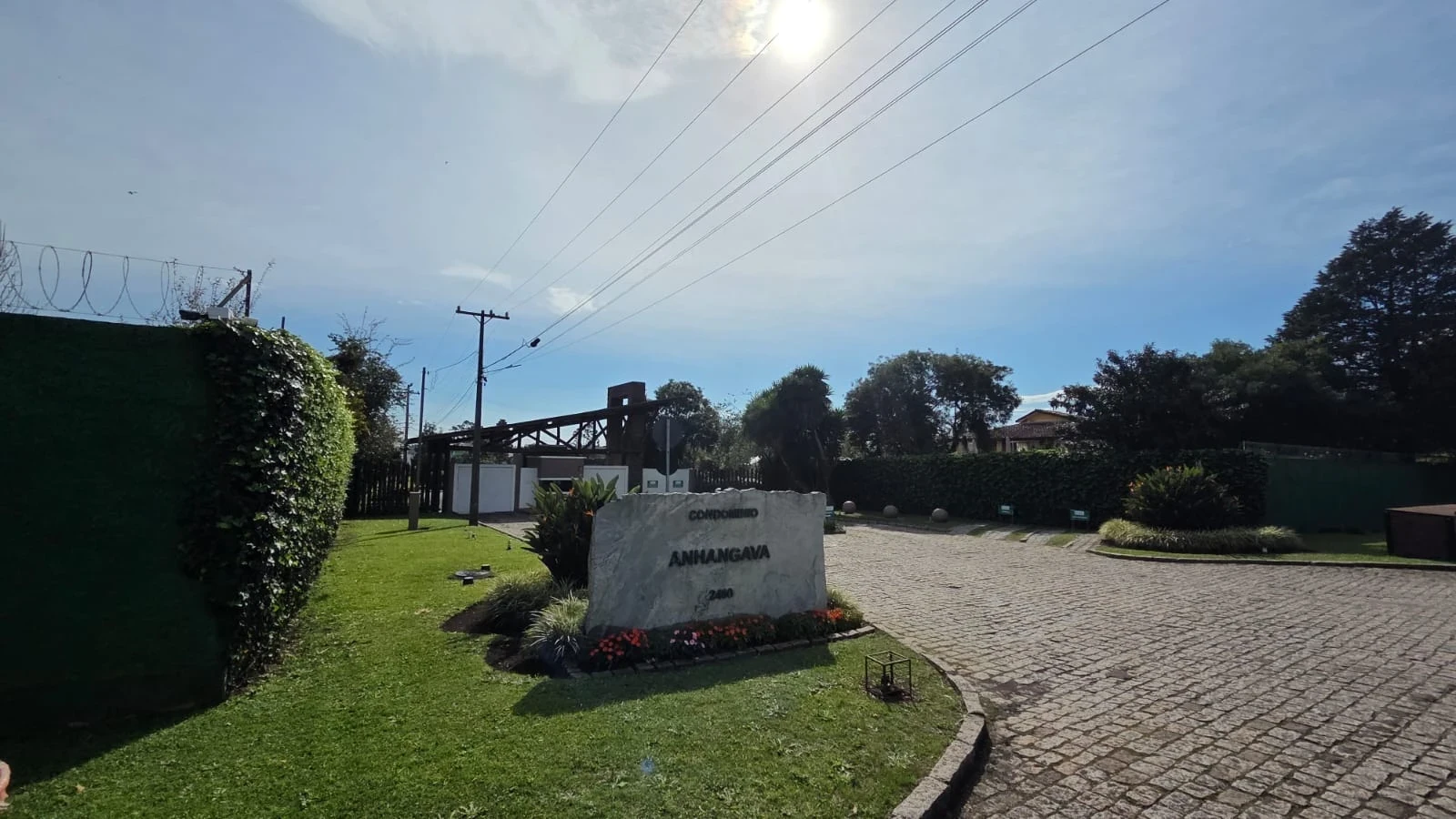Casa de Alto Padrão para Locação no Condomínio Pousada Anhangava, por R$ 8.900,00!!!