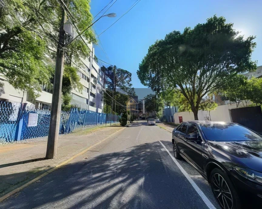 Prédio Comercial de Alto Padrão em Localização Estratégica de Curitiba, locação, por R$ 28.000,00!!!