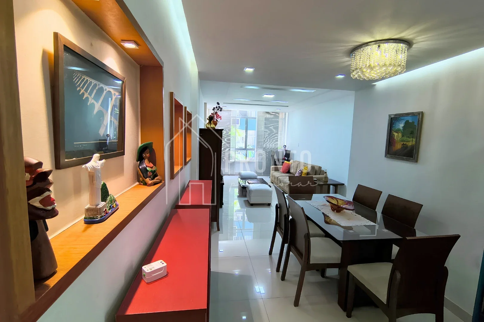 Apartamento reformado, com 2 quartos em Copa
