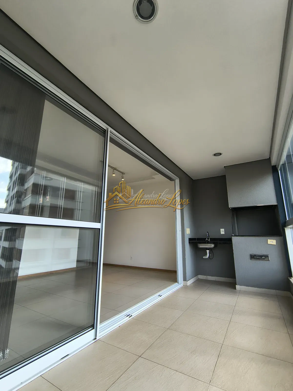 APARTAMENTO VALENCE 2 DORMITÓRIOS PARA ALUGAR EM VILA AVIAÇÃO, BAURU/SP