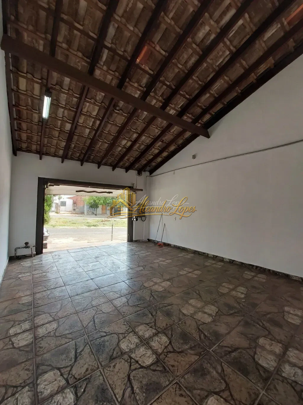 CASA 2 DORMITÓRIOS À VENDA EM JARDIM MENDONÇA / CHAPADÃO, BAURU/SP