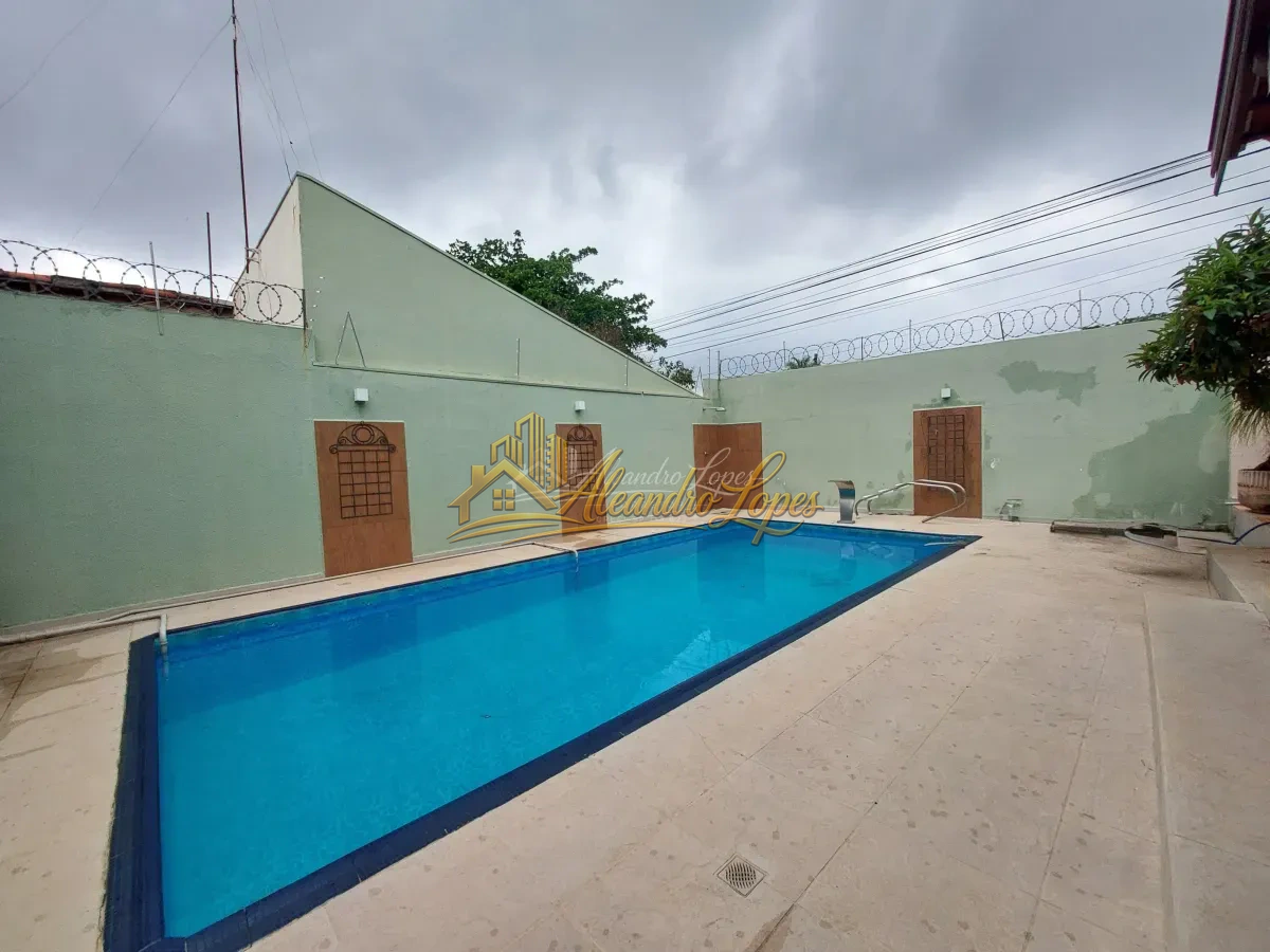 CASA 4 DORMITÓRIOS À VENDA EM BELA VISTA, BAURU/SP