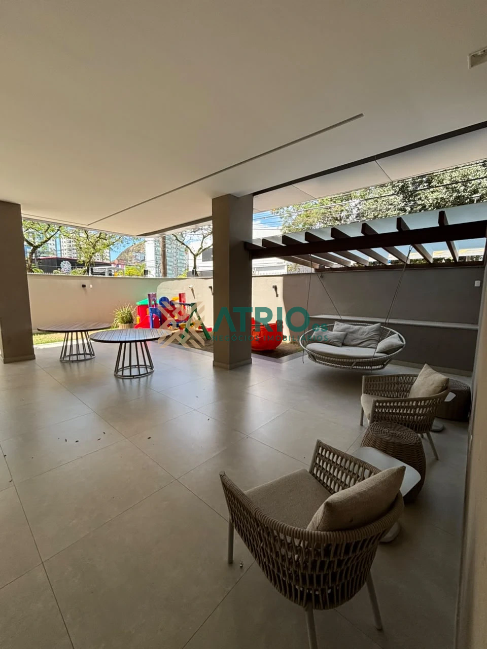 Apto de 3 quartos com 3 suites