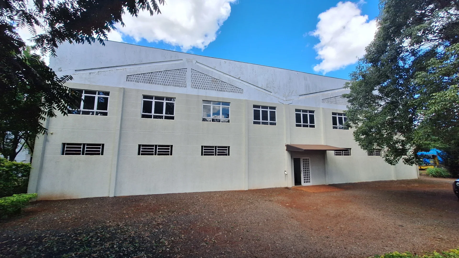 Barracão Industrial 1500m² em Rolândia
