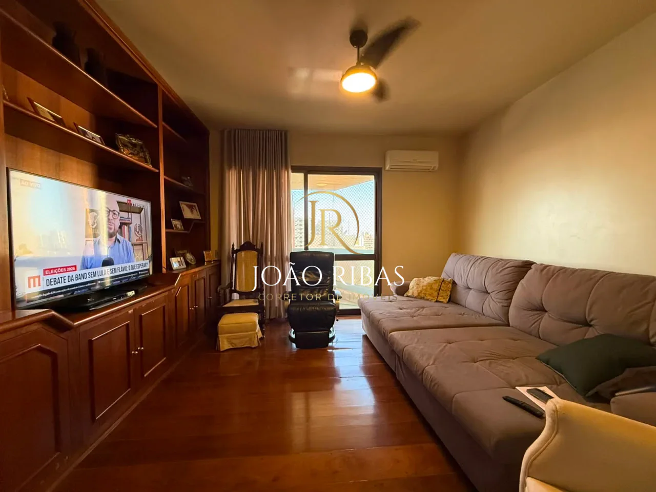 Apartamento de 5 Quartos com 420m² e 4 Vagas no Centro de Higienópolis