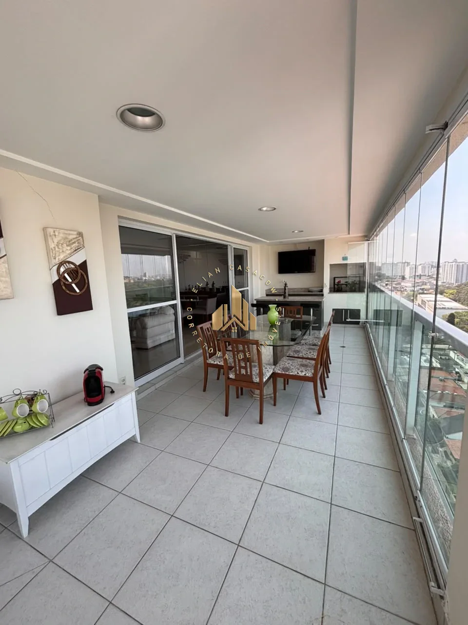 Reserva Jardim | 156 m² | 3 Suítes | Andar Alto | Porteira Fechada