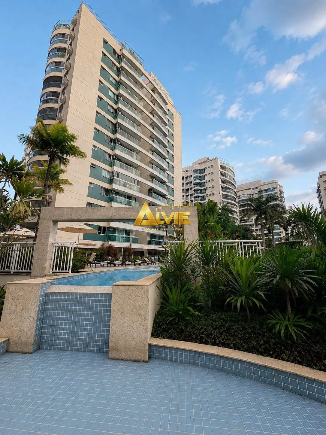 COBERTURA À VENDA - CONDOMÍNIO VERANO RESIDENCE PARK