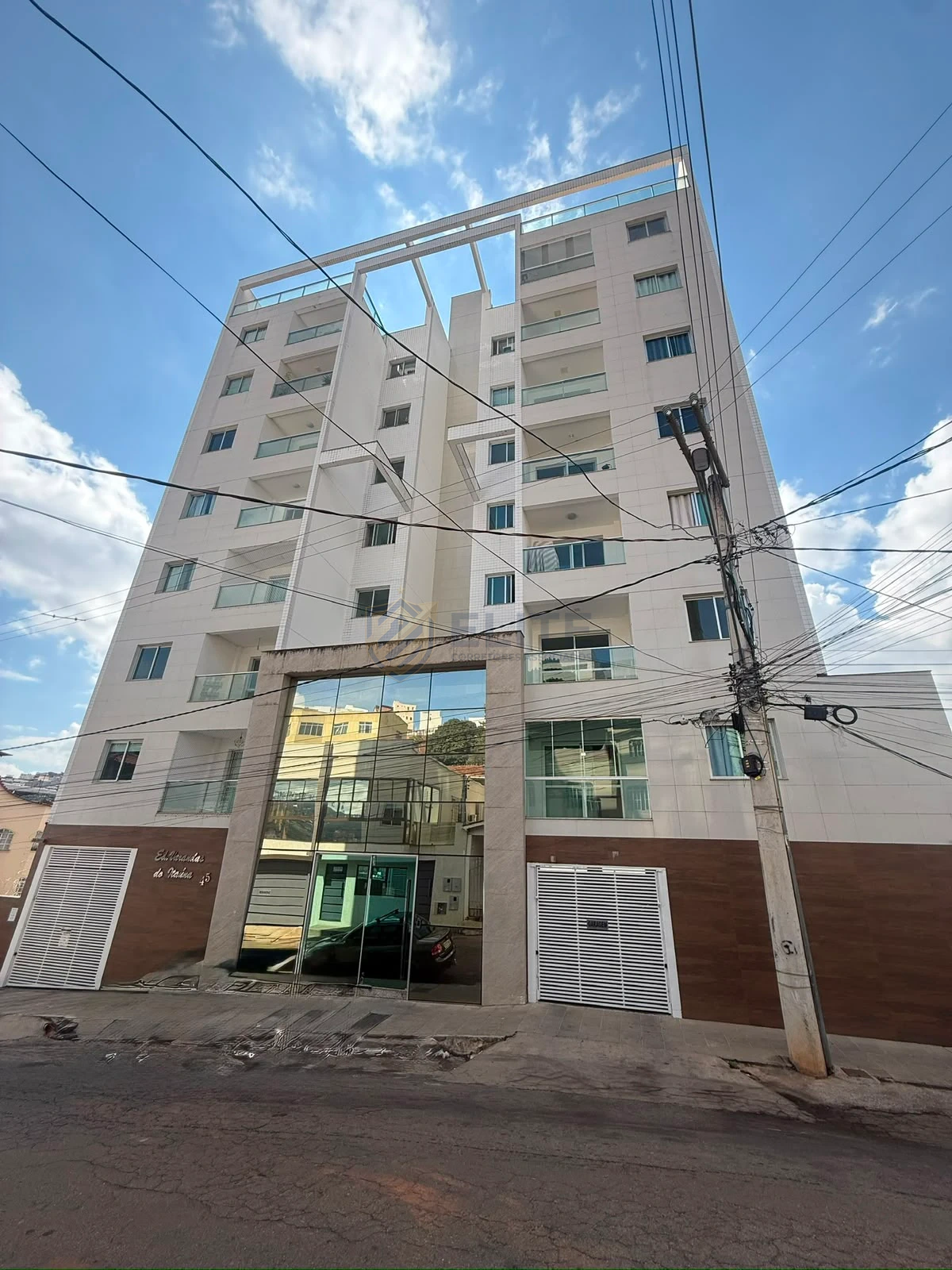 APARTAMENTO DE ALTO PADRÃO (VARANDAS DO ITAUNA ) Á VENDA 