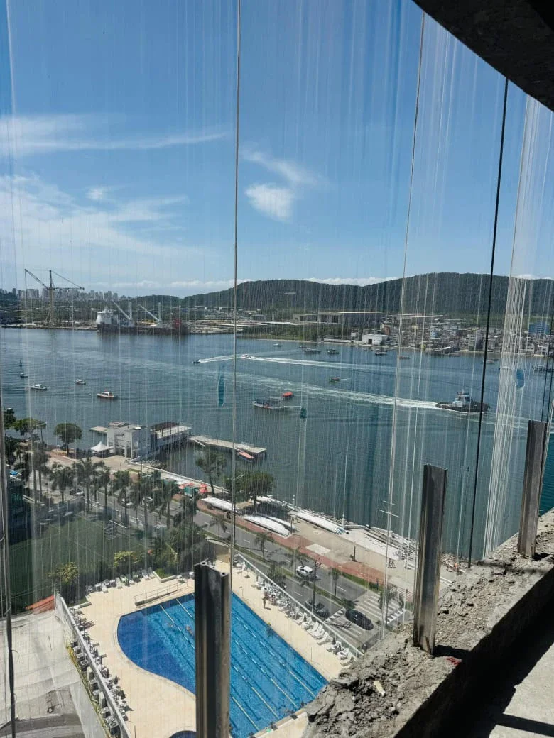 APARTAMENTOS À VENDA NA PONTA DA PRAIA