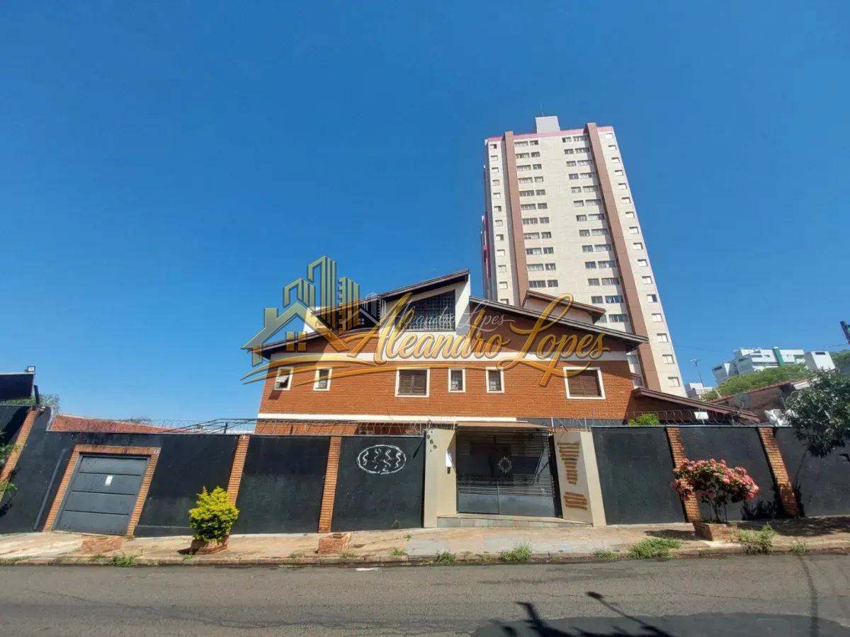 SOBRADO 4 DORMITÓRIOS À VENDA EM JARDIM AMÉRICA, BAURU/SP