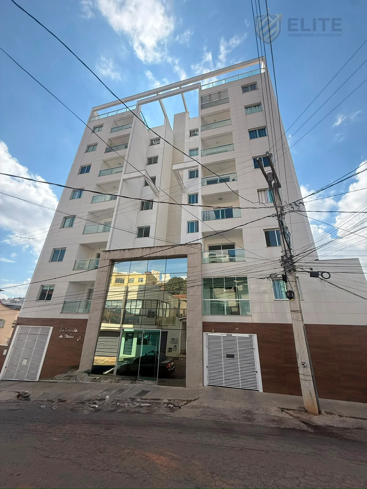 APARTAMENTO DE ALTO PADRÃO (VARANDAS DO ITAUNA ) Á VENDA