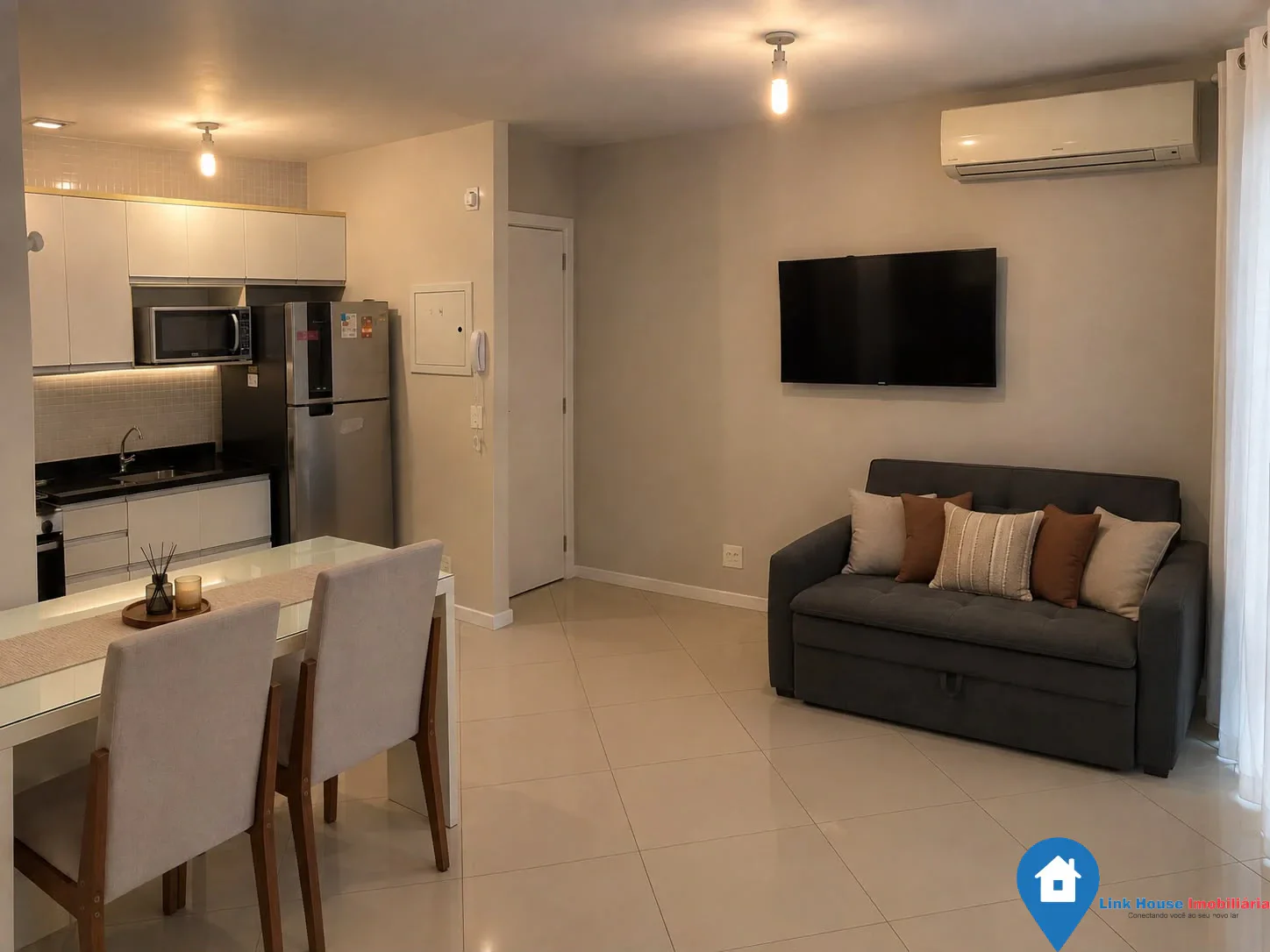 APARTAMENTO QUARTO E SALA NO MUNDO PLAZA