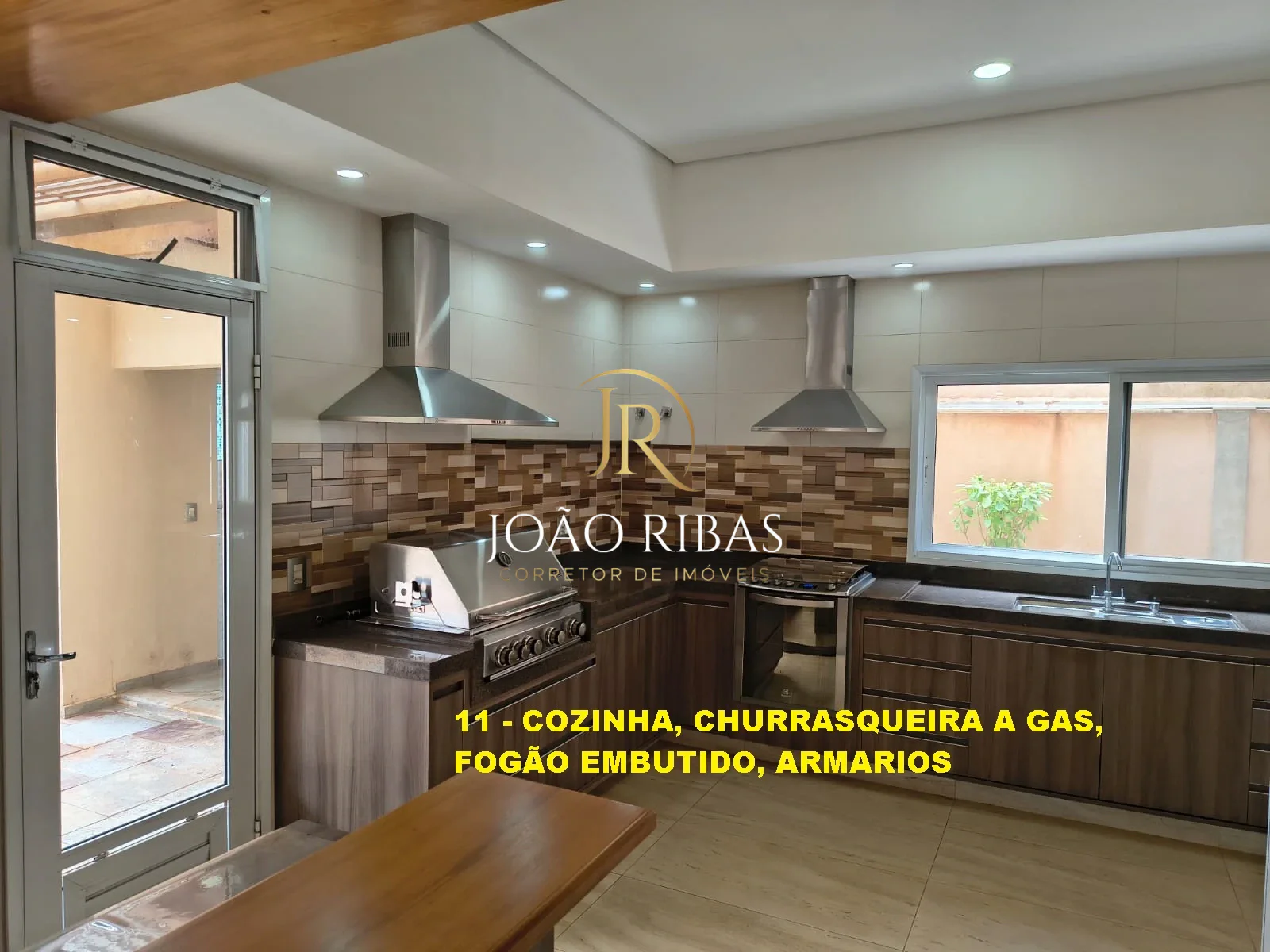 Miniatura 15