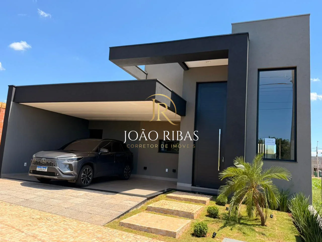 Casa de Alto Padrão à Venda no Recreio Anhanguera — 3 Suítes e Piscina