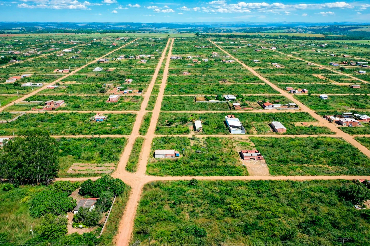 LOTES À VENDA – LOTEAMENTO EUBIÓPOLIS | PLANALMIRA – GO