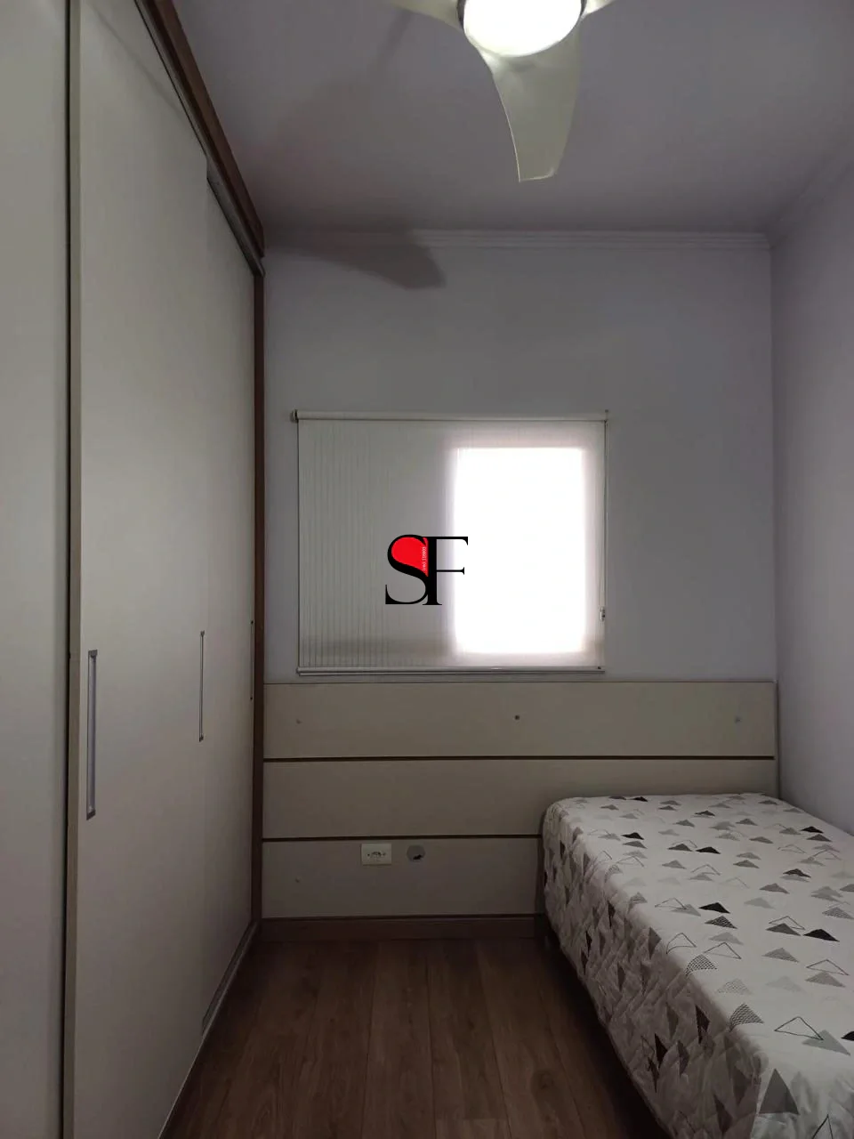Miniatura 17