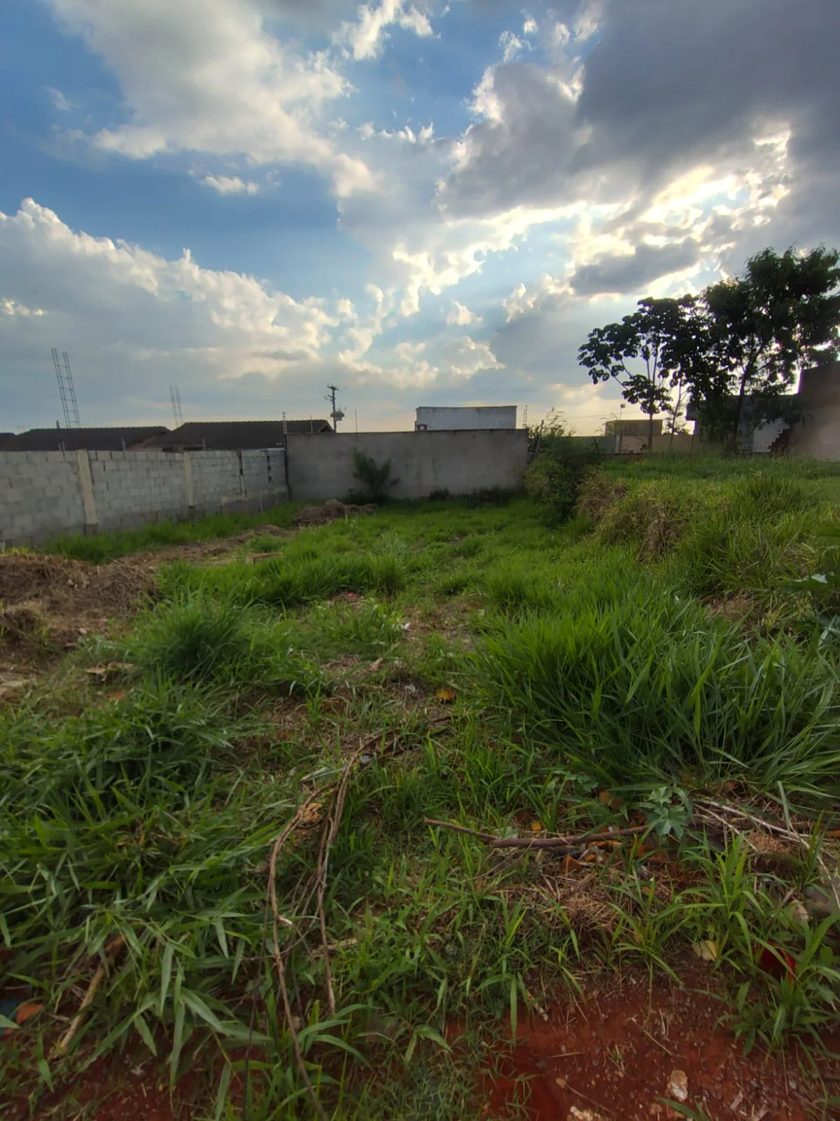 🏡 LOTE PARCELADO NO JARDIM ITÁLIA 📍 Anápolis – GO