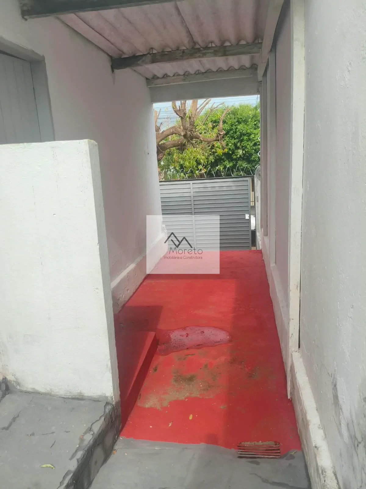 Aluga-se casa no bairro Anchieta