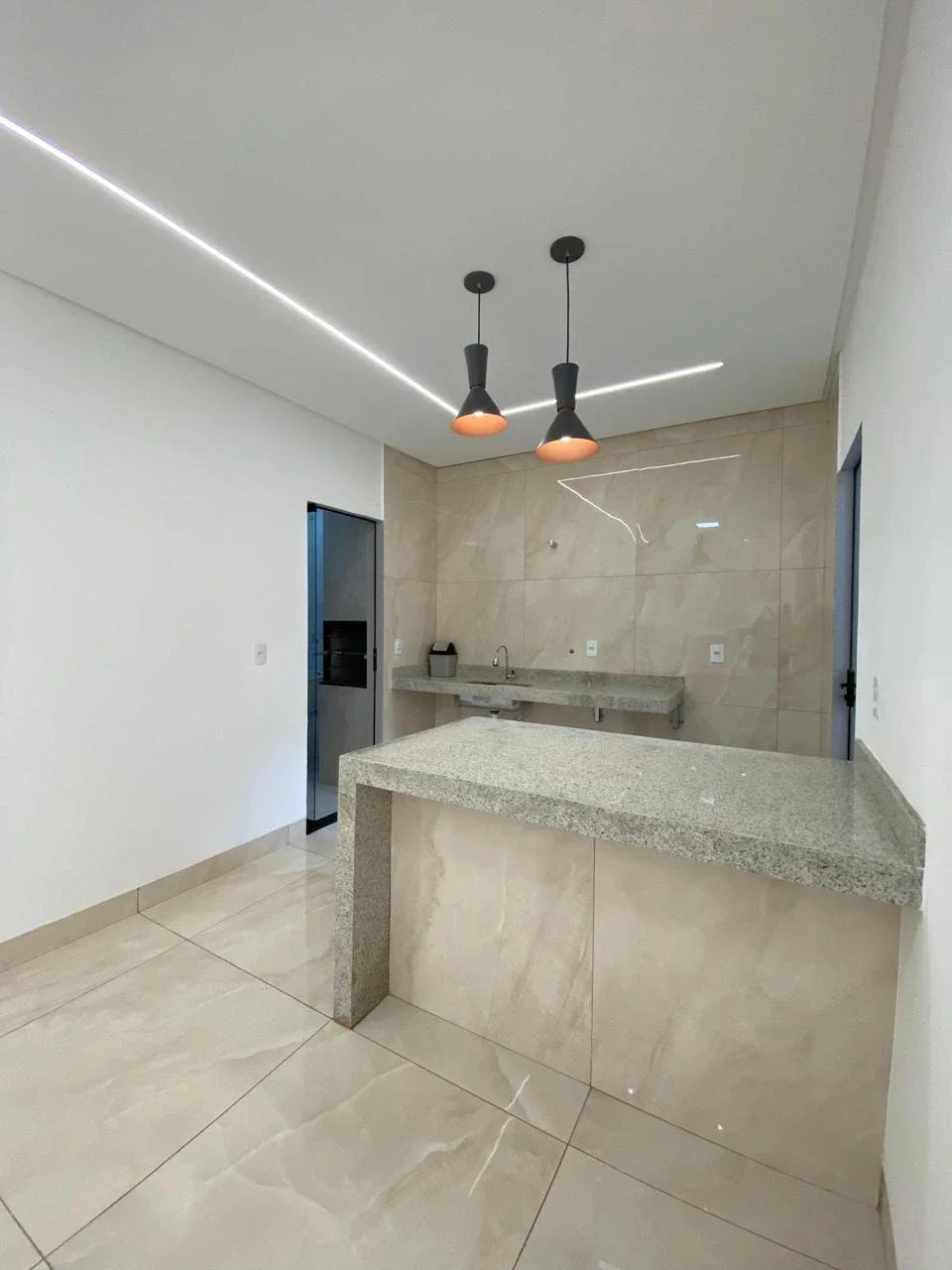 🏡 CASA MODERNA À VENDA NO CAMPOS DO JORDÃO – ANÁPOLIS/GO