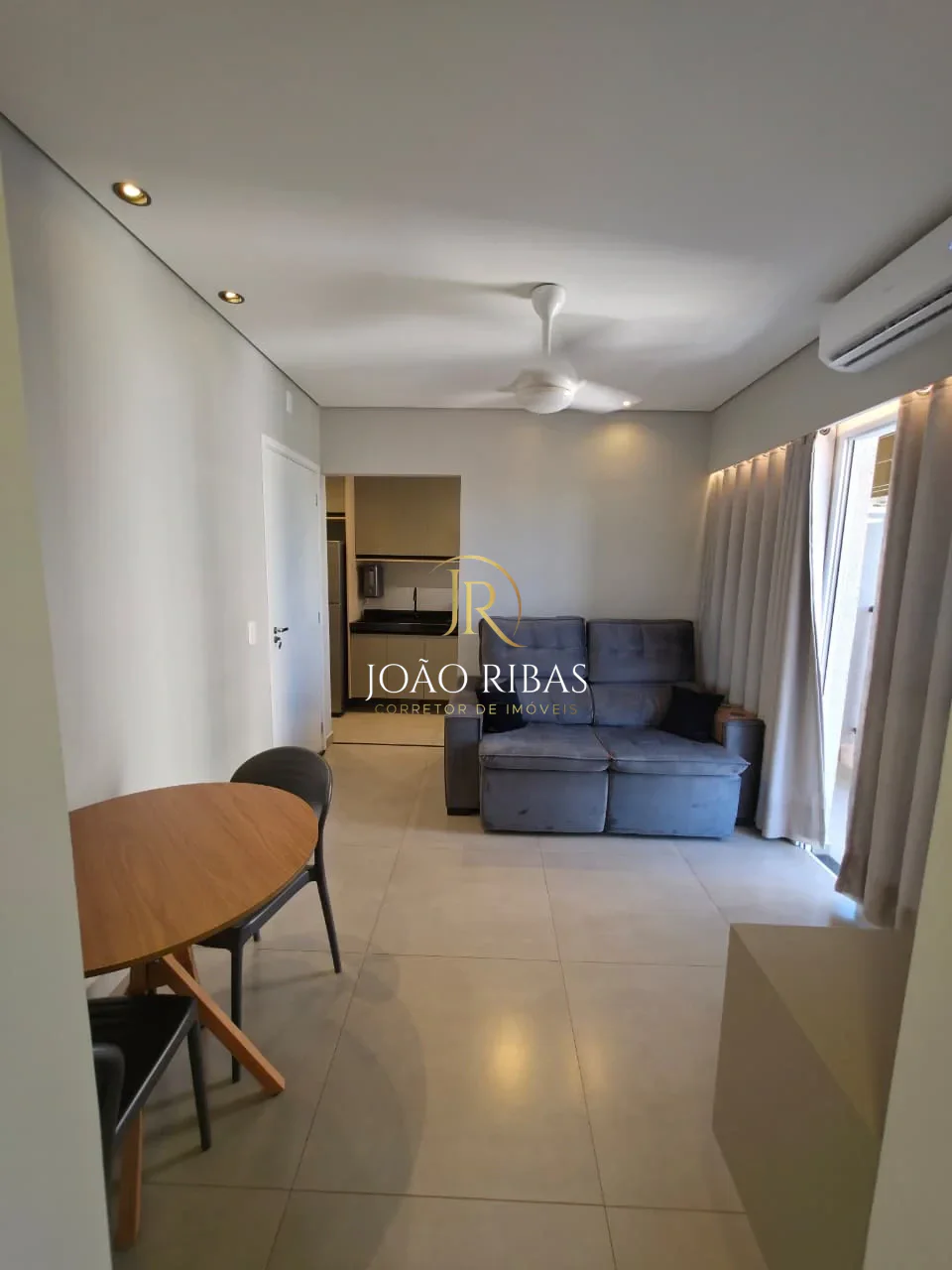 Apartamento à Venda | 45,5 m² | 2 Quartos | Completo e Planejado