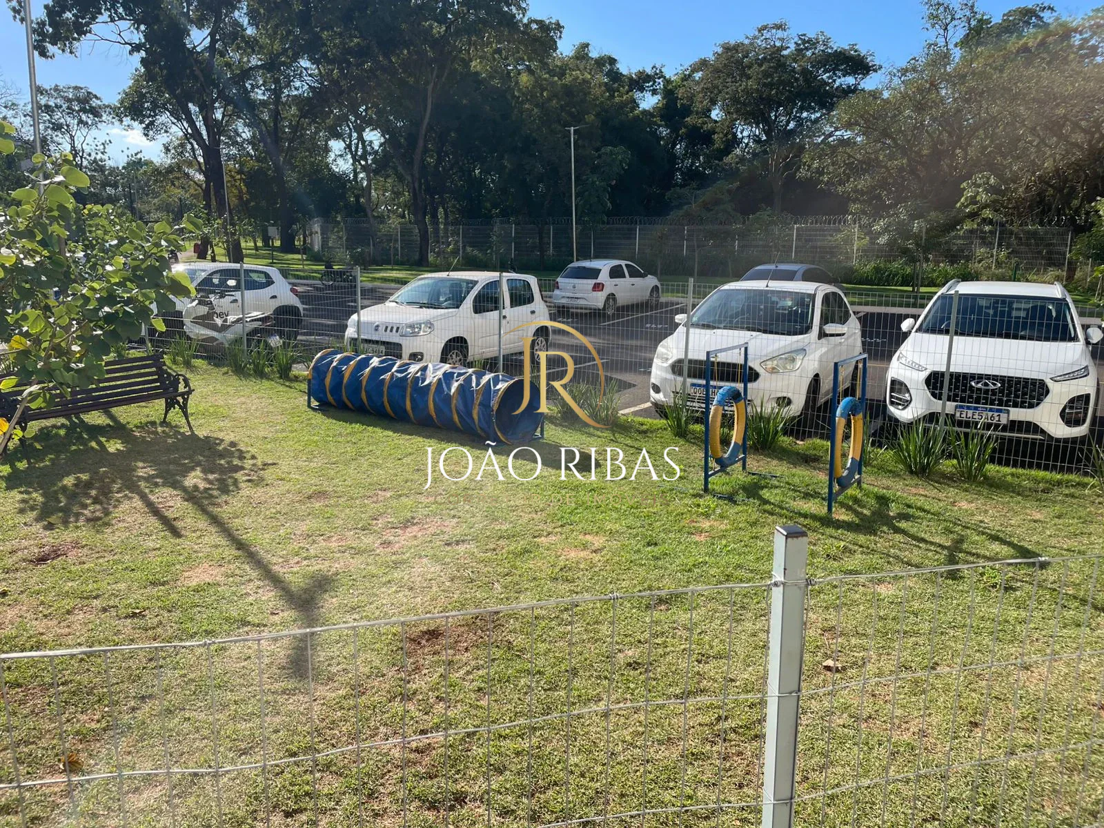 Apartamento Novo com 2 Quartos, Sendo 1 Suíte, no Parque dos Lagos
