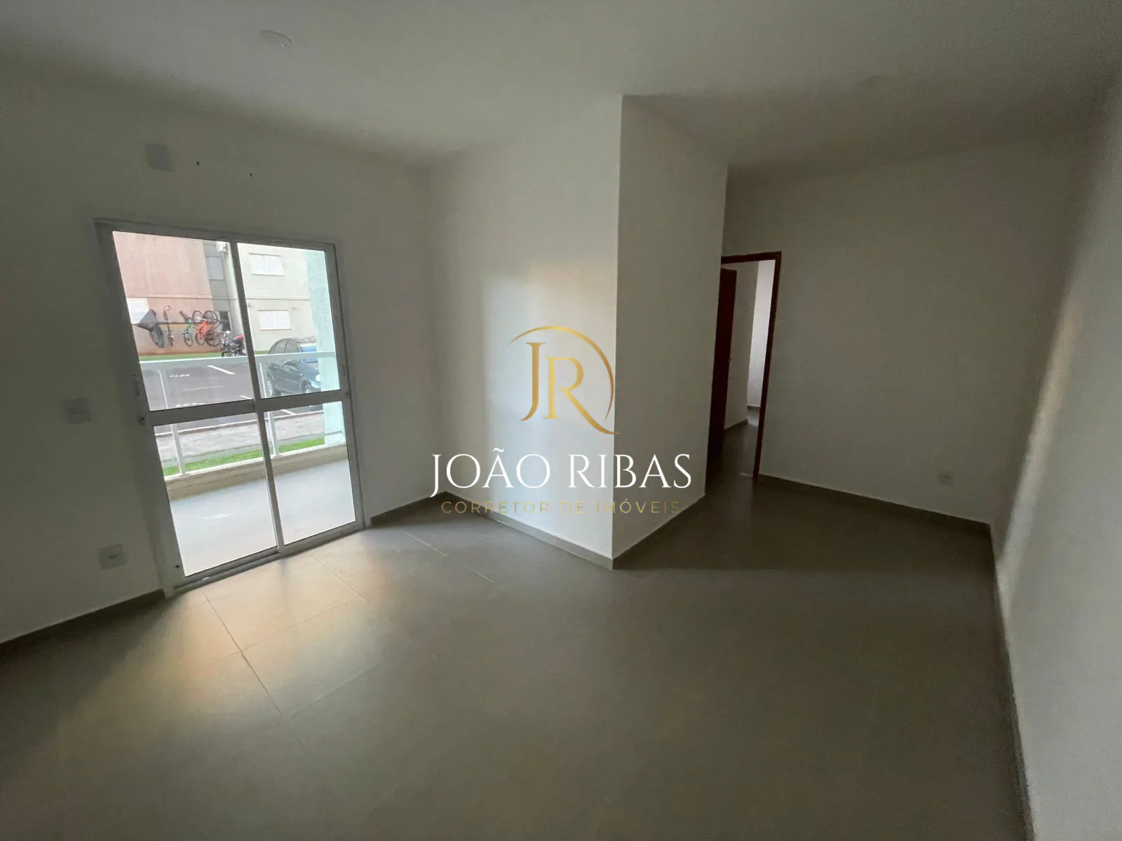 Apartamento Novo com 2 Quartos, Sendo 1 Suíte, no Parque dos Lagos