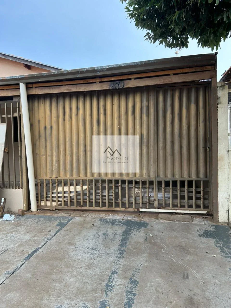 Aluga-se casa no bairro Jardim Urano