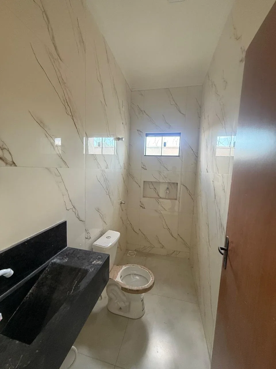🏡 CASA À VENDA – BAIRRO MORUMBI 📍 Anápolis – GO