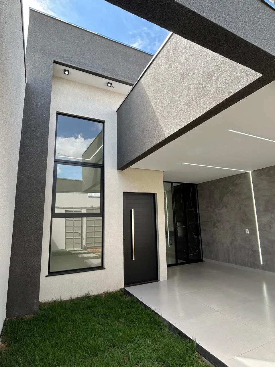 CASA ALTO PADRÃO À VENDA – CEREJEIRAS, ANÁPOLIS/GO