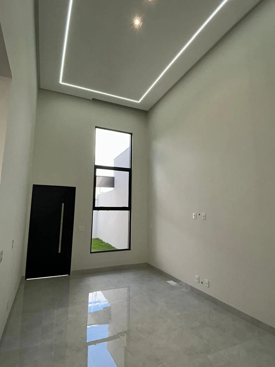 CASA ALTO PADRÃO À VENDA – CEREJEIRAS, ANÁPOLIS/GO