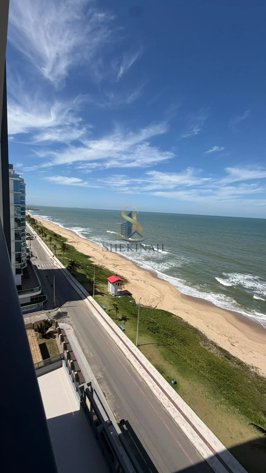 APTO FRENTE MAR PRONTO PRA MORAR