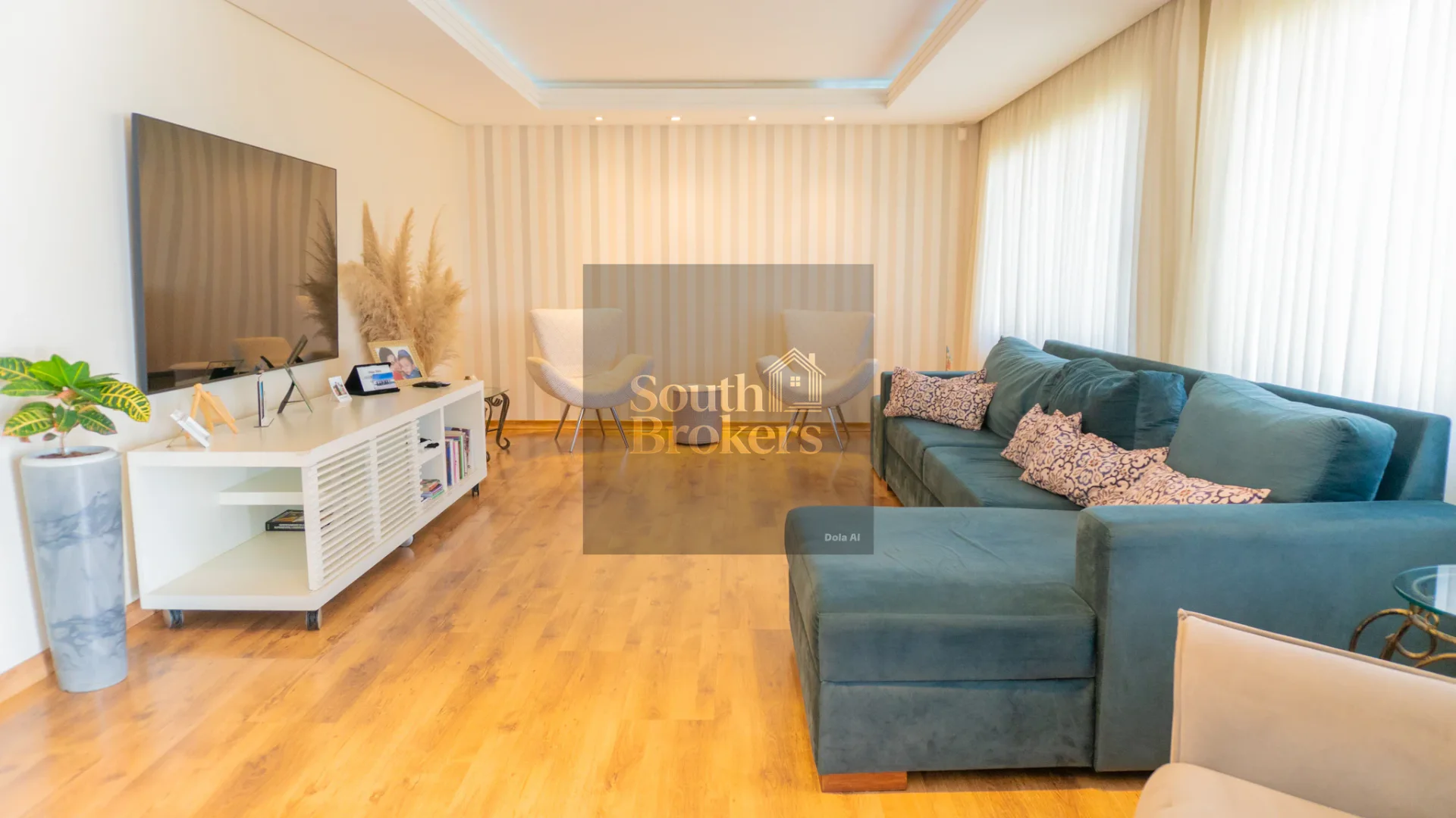 Casa Ampla com 363m² ao lado do Colégio Adventista — Aceita Imóvel de Menor Valor!