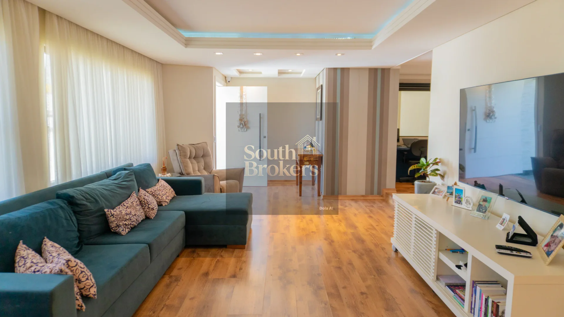 Casa Ampla com 363m² ao lado do Colégio Adventista — Aceita Imóvel de Menor Valor!