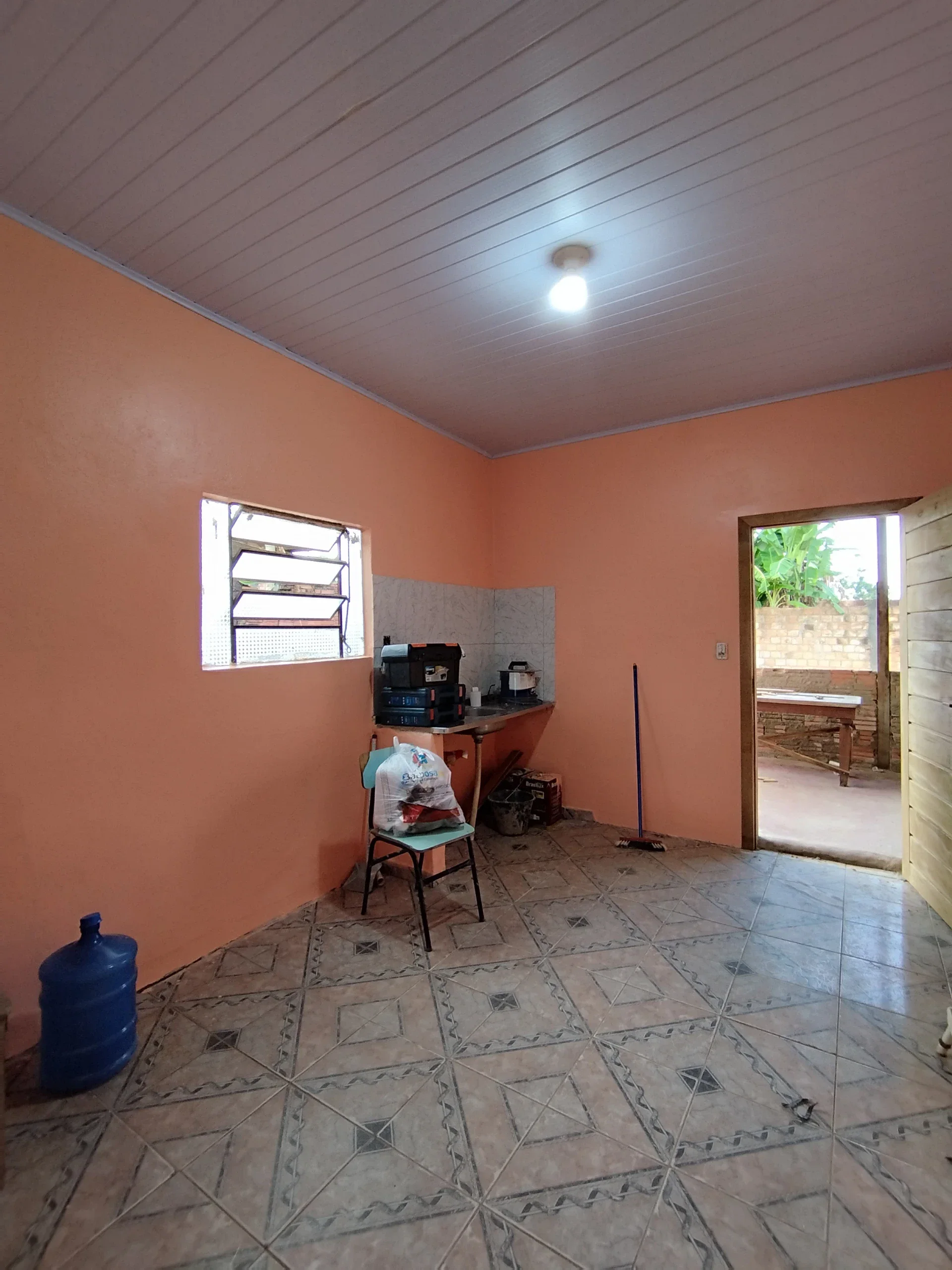 Casa dois quartos à venda no socialista