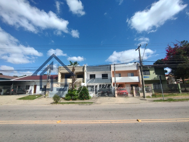 Sobrado para Venda Bacacheri Curitiba