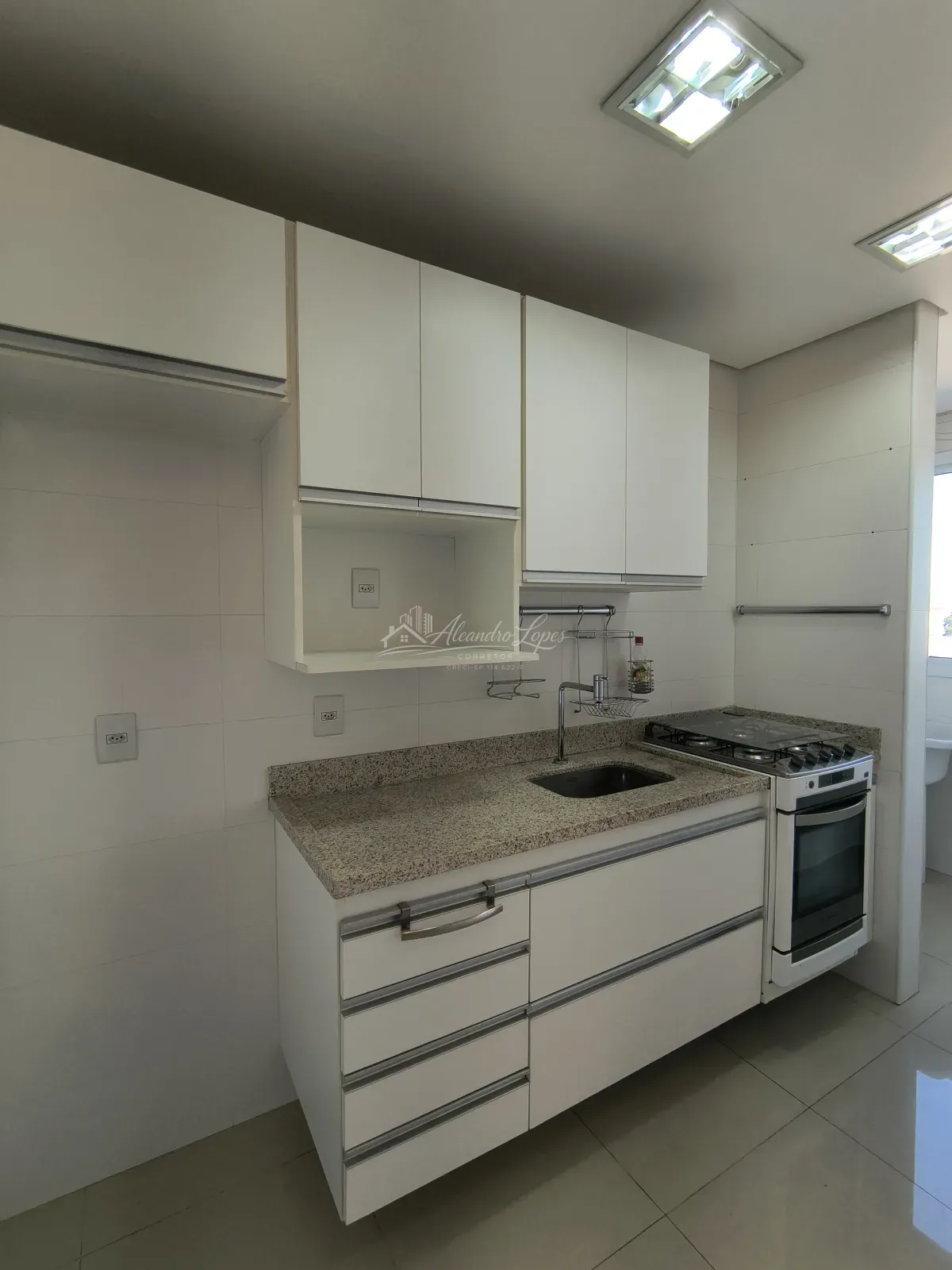 APARTAMENTO 1 DORMITÓRIO À VENDA, RESIDENCIAL ALVORADA, BAURU/SP