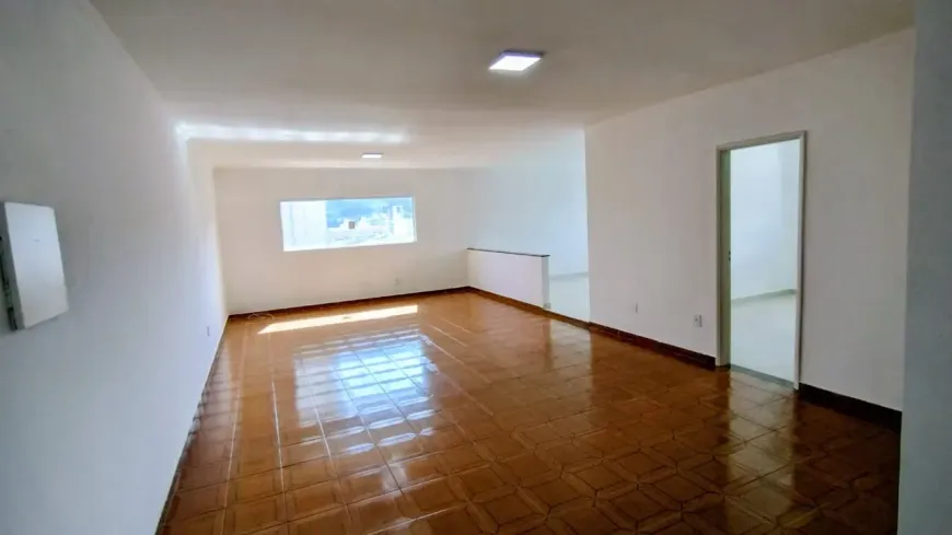 Miniatura 17