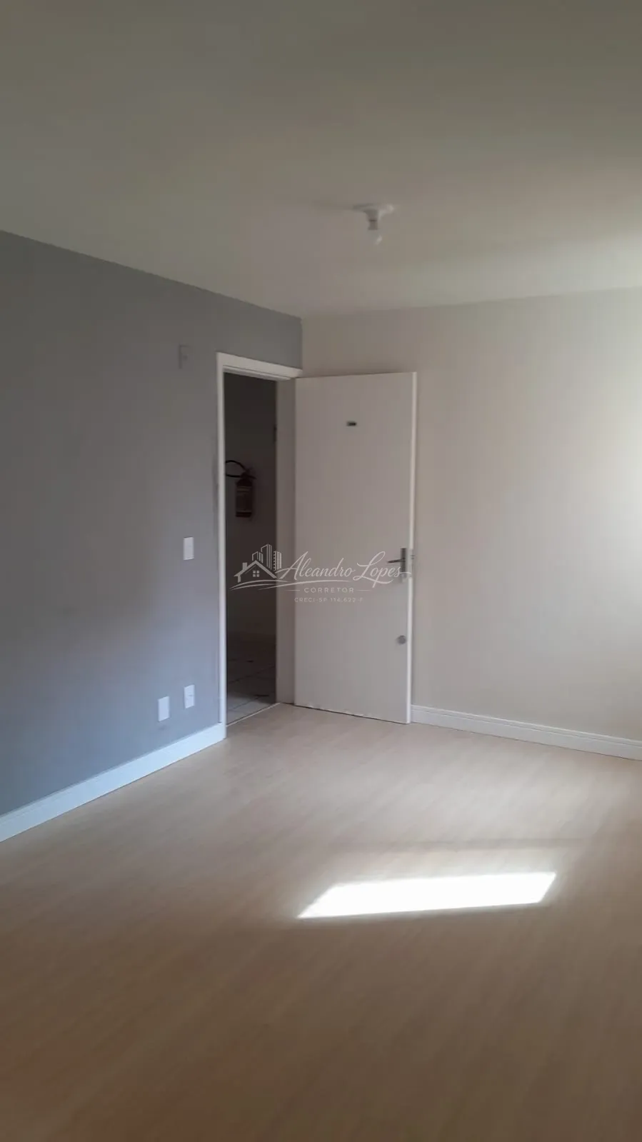 APARTAMENTO 2 DORMITÓRIOS À VENDA EM JARDIM NOVA ESPERANÇA, BAURU/SP
